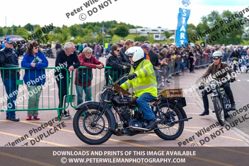 Vintage motorcycle club;eventdigitalimages;no limits trackdays;peter wileman photography;vintage motocycles;vmcc banbury run photographs